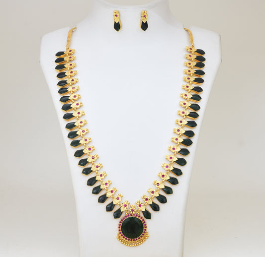 Signature Green 40 Nagapadam Necklace with Stud - Y061366