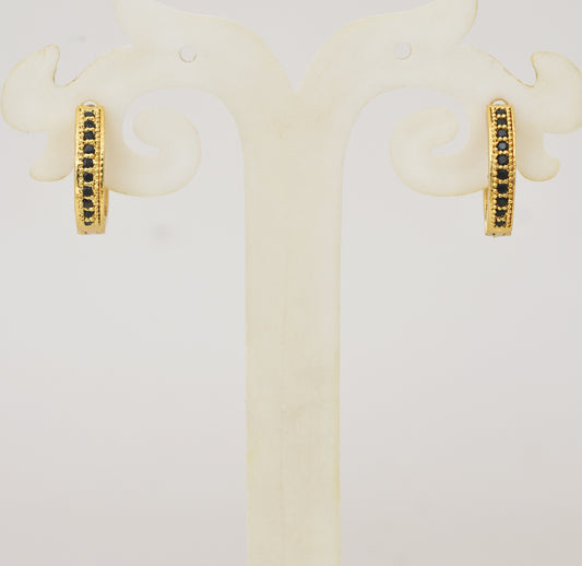 Black Single Radiant Hoop Earrings - Y101401