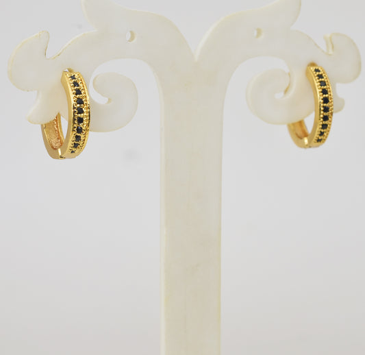 Black Single Radiant Hoop Earrings - Y101401