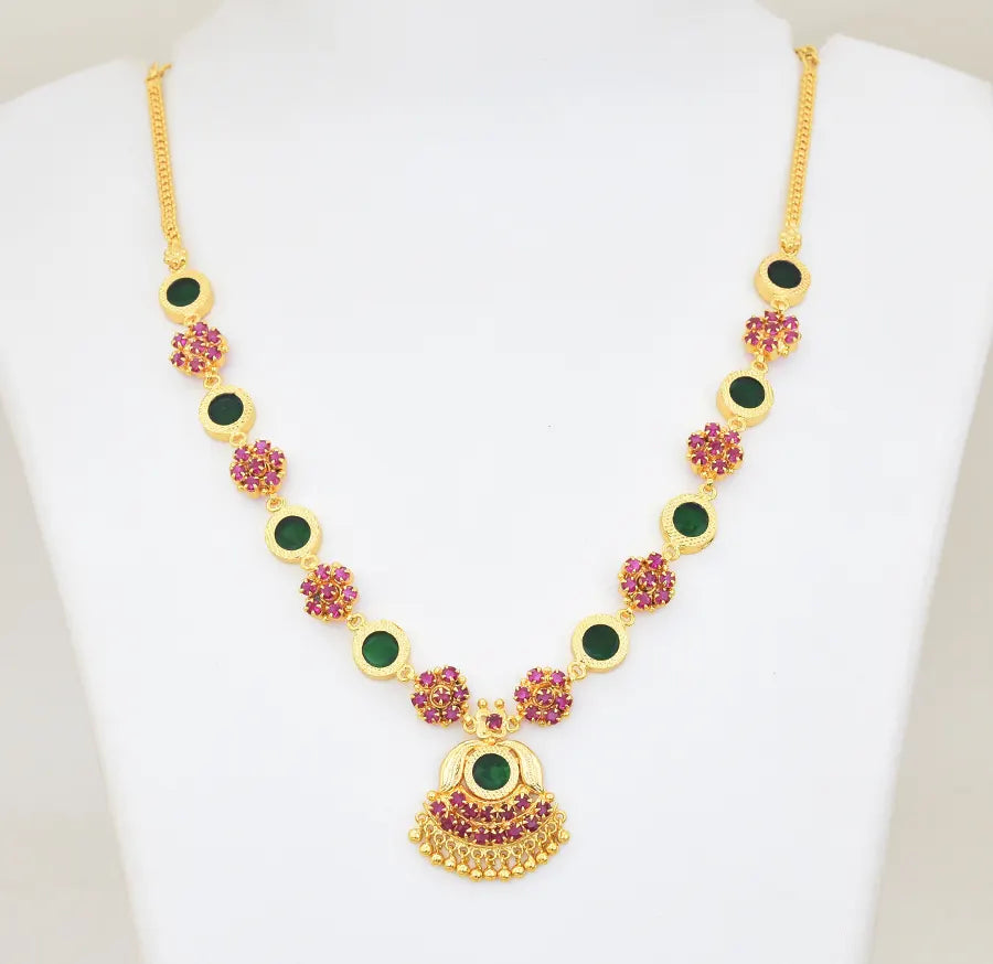 Green Round Palakka Traditional Necklace - W121056