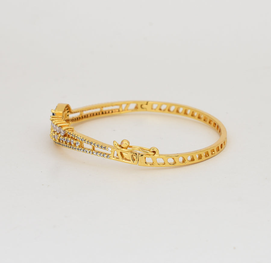 White Blue Amera Open Bangle - Y021296