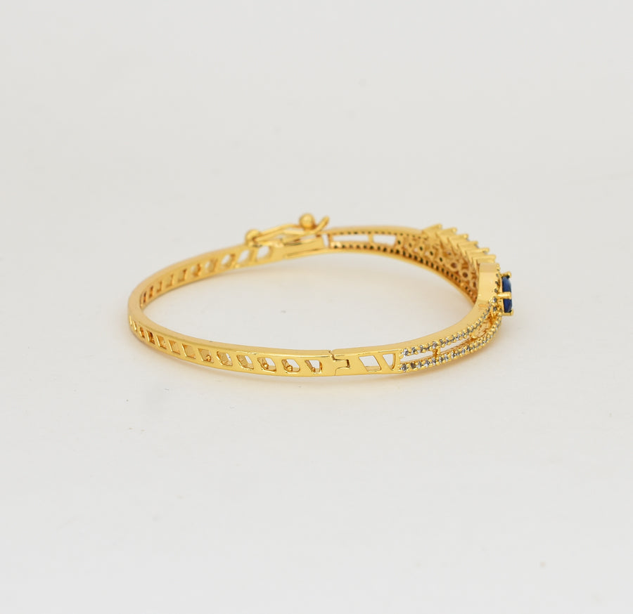 White Blue Amera Open Bangle - Y021296