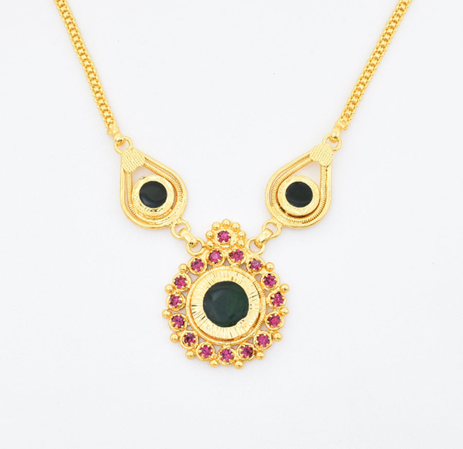 Green Elegant Traditional Round Palakka Necklace - X031130