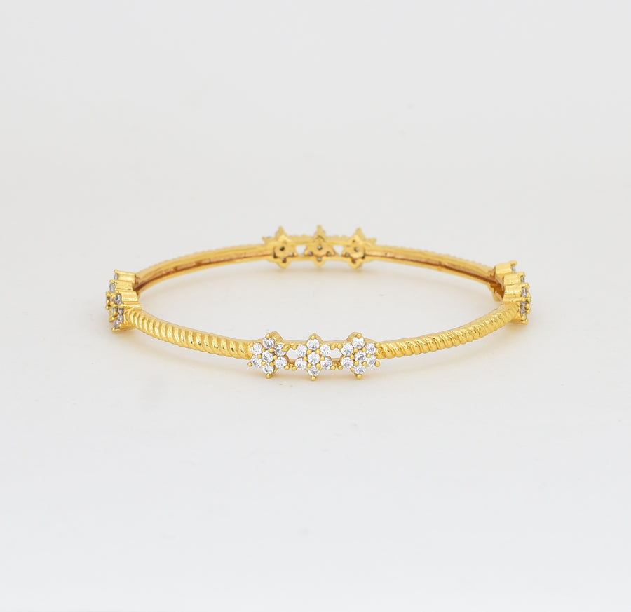 White Neeja Two Bangles - Y021293