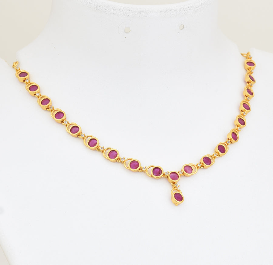 Magenta Margo Short Necklace - X041138
