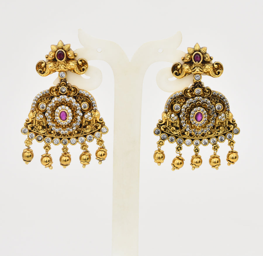 Antique White Magenta Marielle Necklace With Dangler - X051166