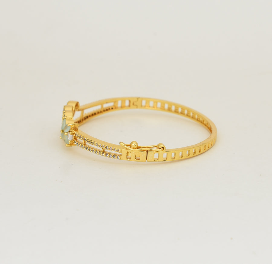 White Light Green Wave Floret Open Bangle - Y021295