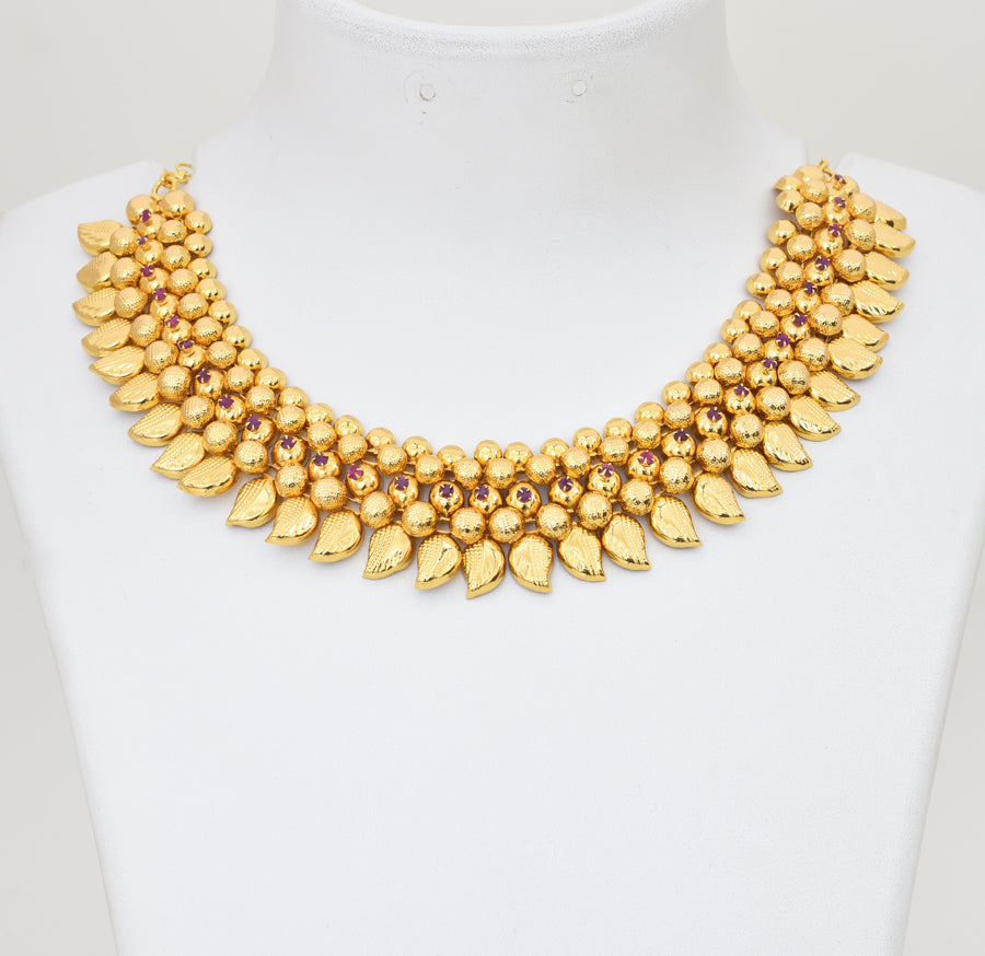 Magenta Manga Choker Necklace - X051189