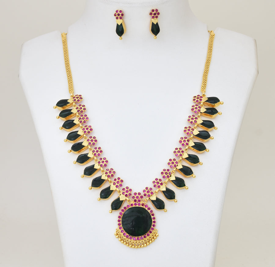 Signature Green 20 Nagapadam Floral Necklace with Stud - Y021270