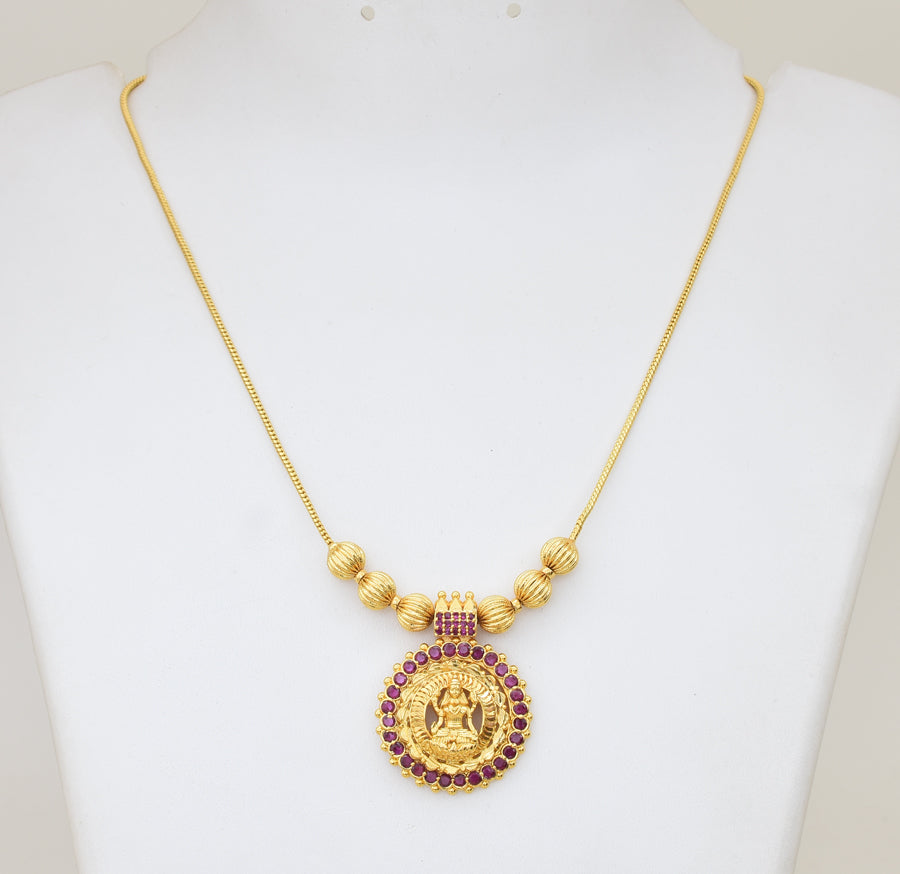 Magenta Laxmi Locket with Chain - Y021306