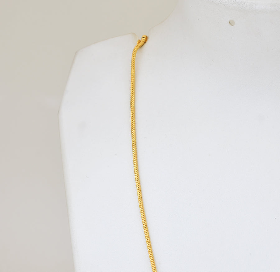 Green Petal Palakka Lakshmy Locket with Chain - Y021312