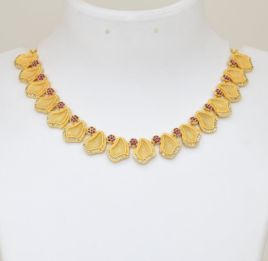 White Magenta Miller Dory Necklace - Y021299