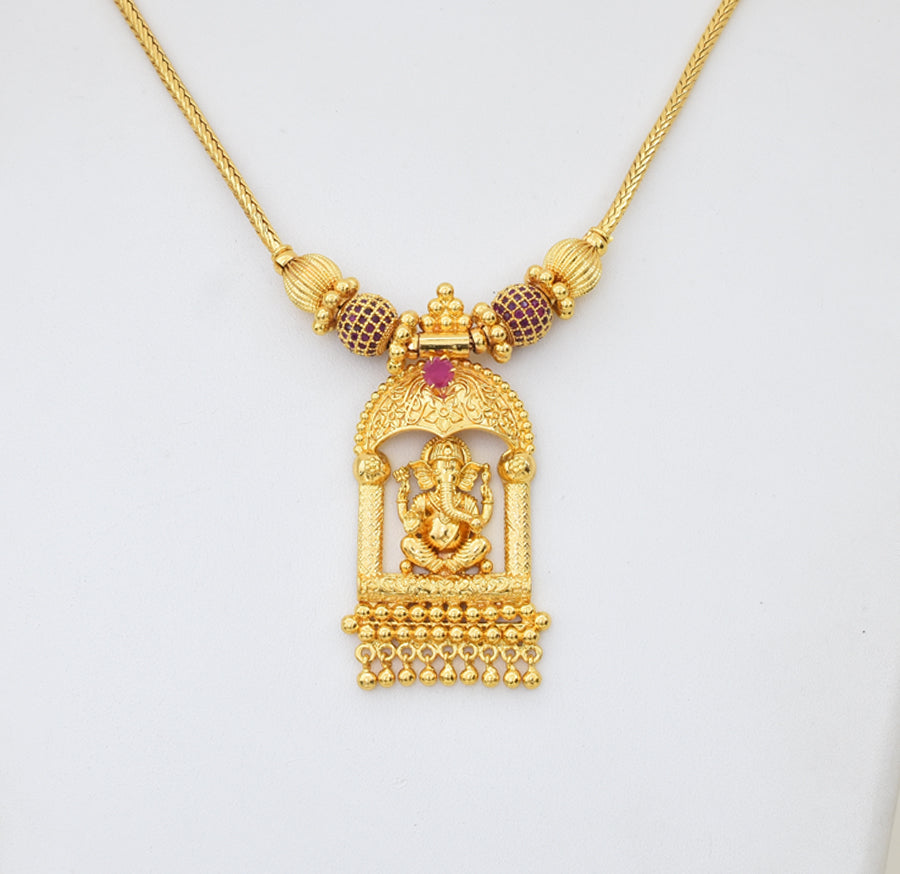 Magenta Ganesh Grand Pendant with Chain - Y021307