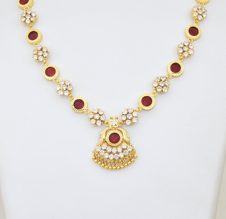 Red Round Palakka Traditional Necklace - Y031315
