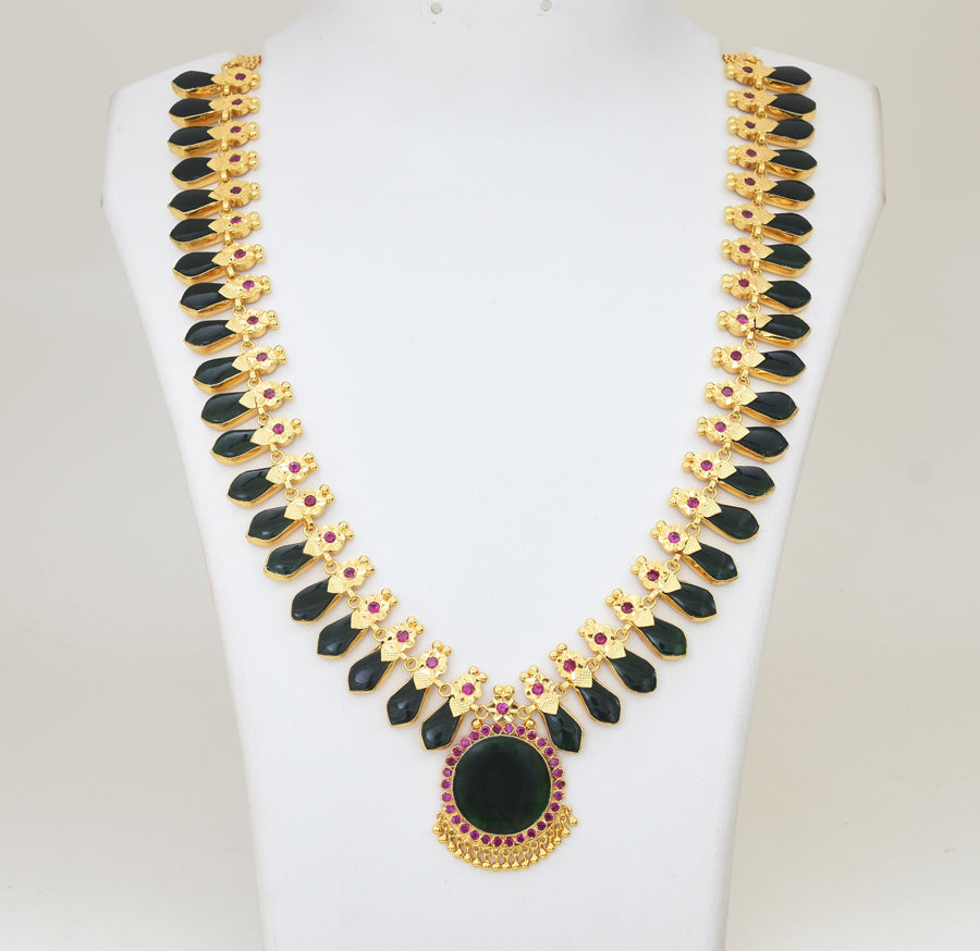 Signature Green 40 Nagapadam Necklace with Stud - Y061366