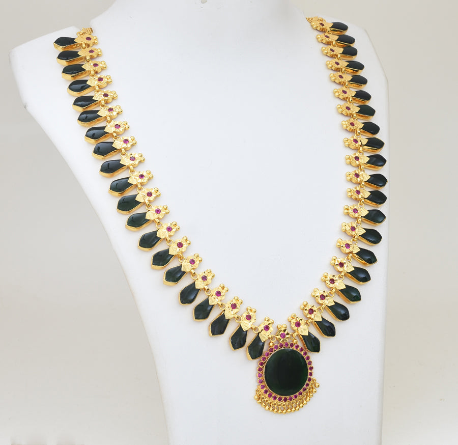 Signature Green 40 Nagapadam Necklace with Stud - Y061366