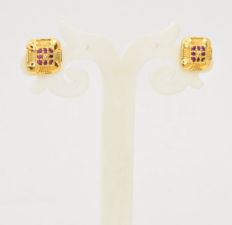 Magenta Reggina Stud - W11957
