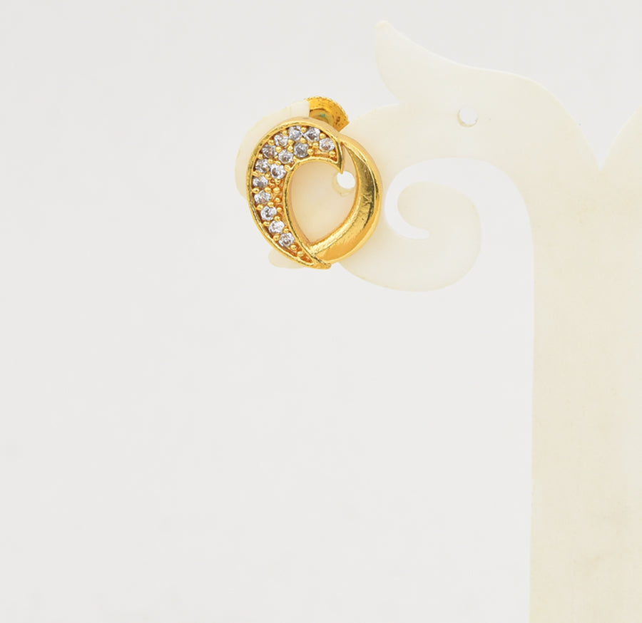 White Elite Stud - W11958