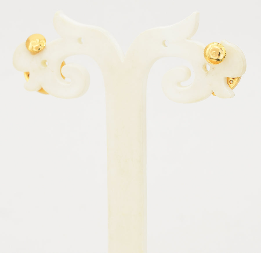 White Elite Stud - W11958