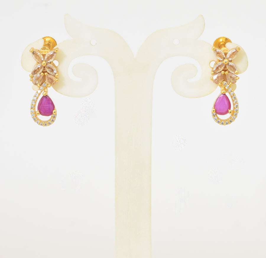 White Magenta Estrella Necklace with Dangler - Y101386