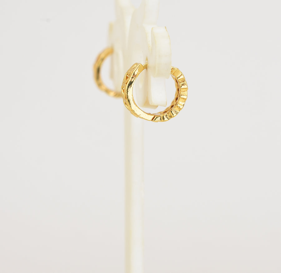 White Lapel Hoop Earrings - Y101399