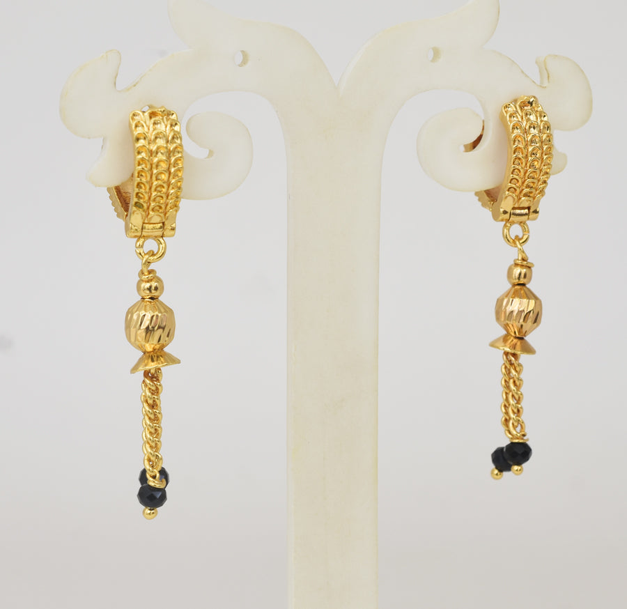 Black Crystal Dainty Hanging Hoop Earrings - Y101408