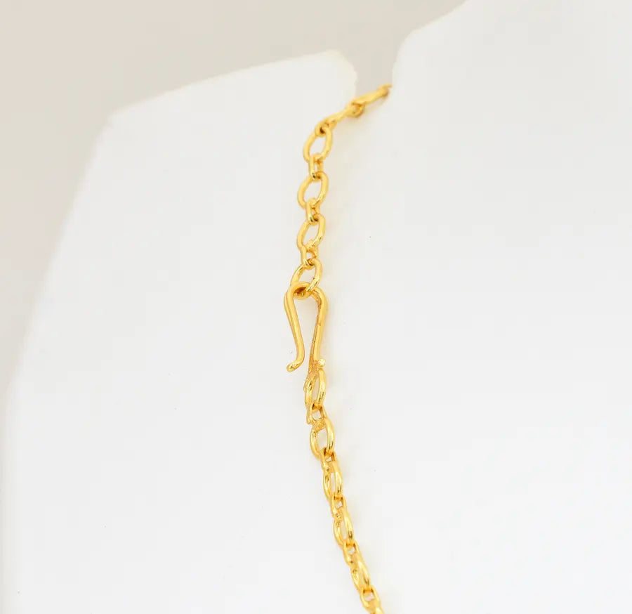 White Magenta Three Layer Flora Necklace - U12221