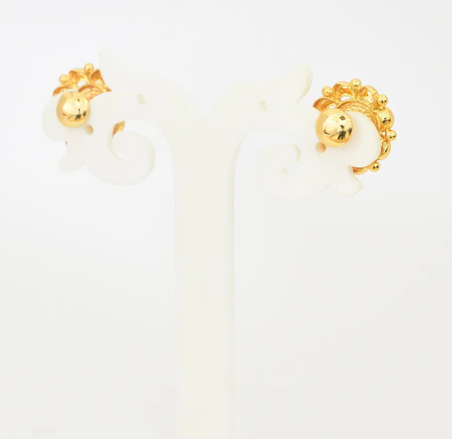 Laxmi Screw Stud Flower - U10188