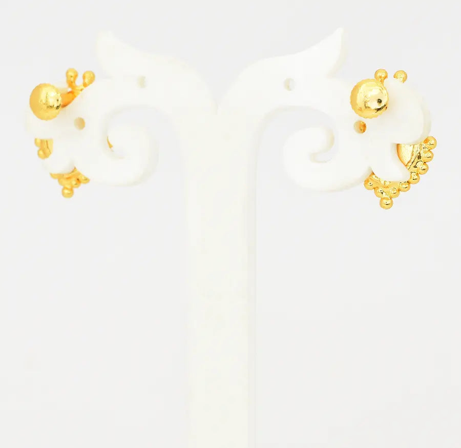 Red Designer Palakka Stud - V03398