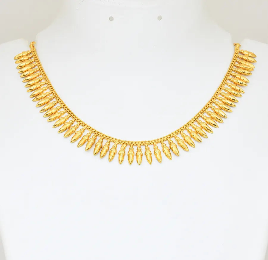 Medium Flower Bud Short Necklace - V08602