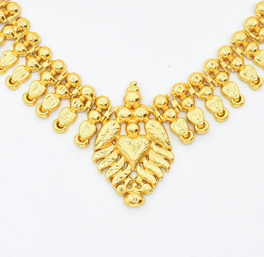 Akira Short Necklace - V05501