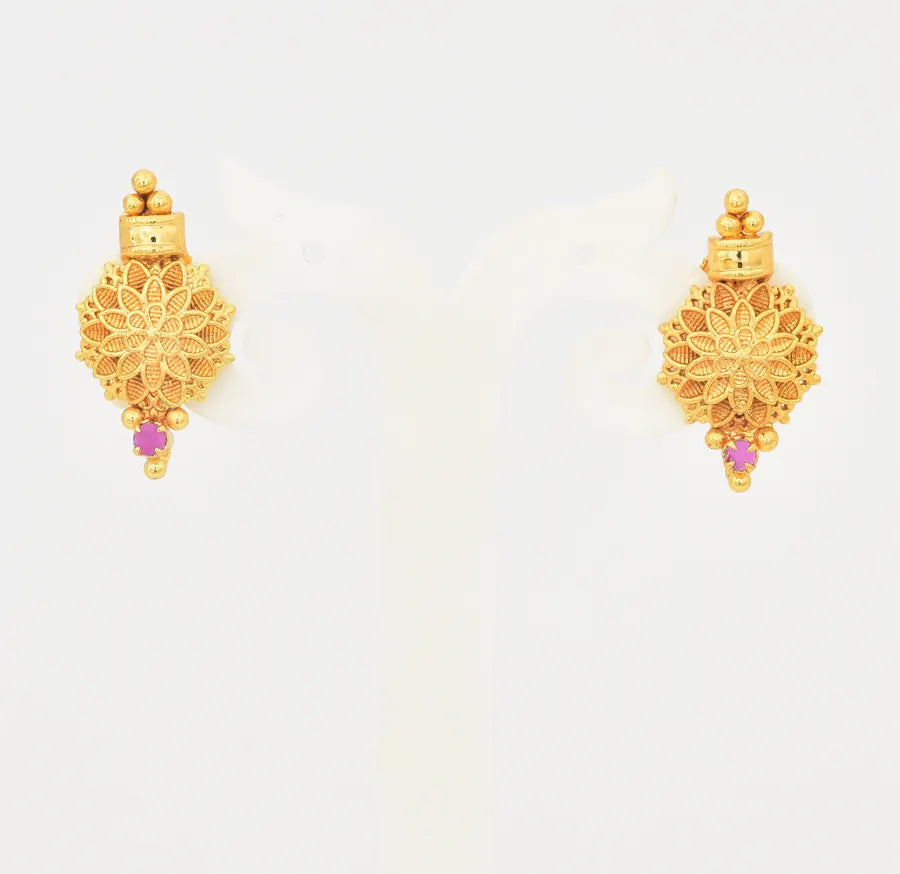 Matte Magenta Daisy Flower Stud - U0938