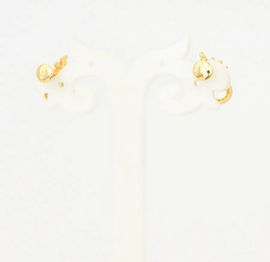White Fiora Stud - U0951