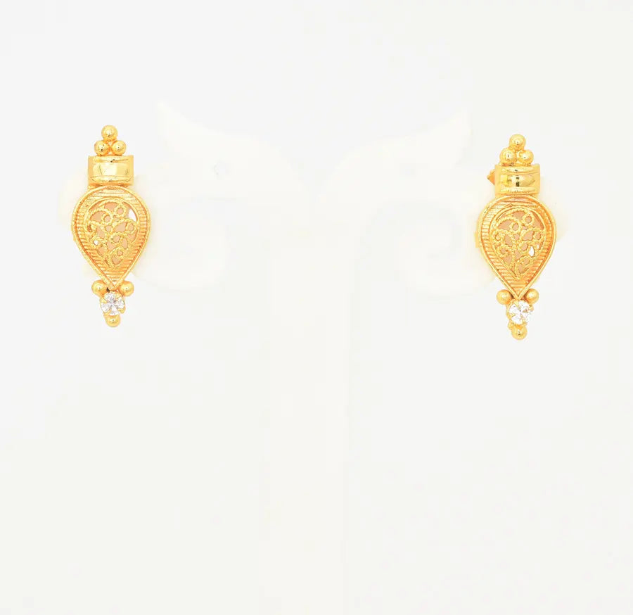 White Ananya Stud - U0937