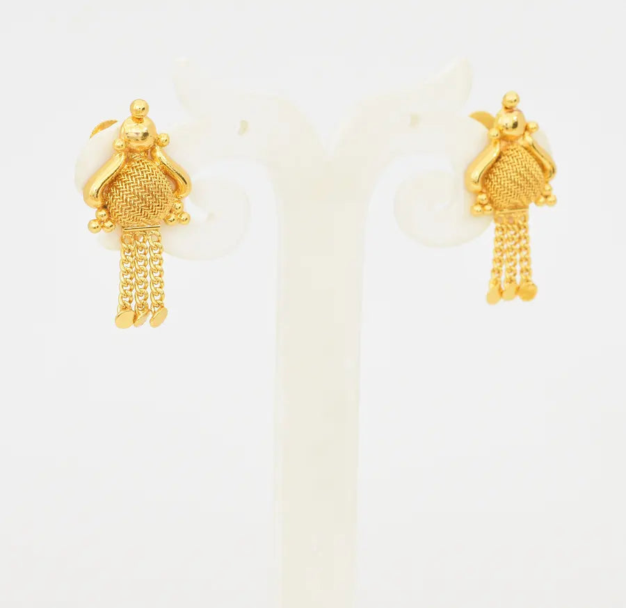 Tayla Dangler - W09924