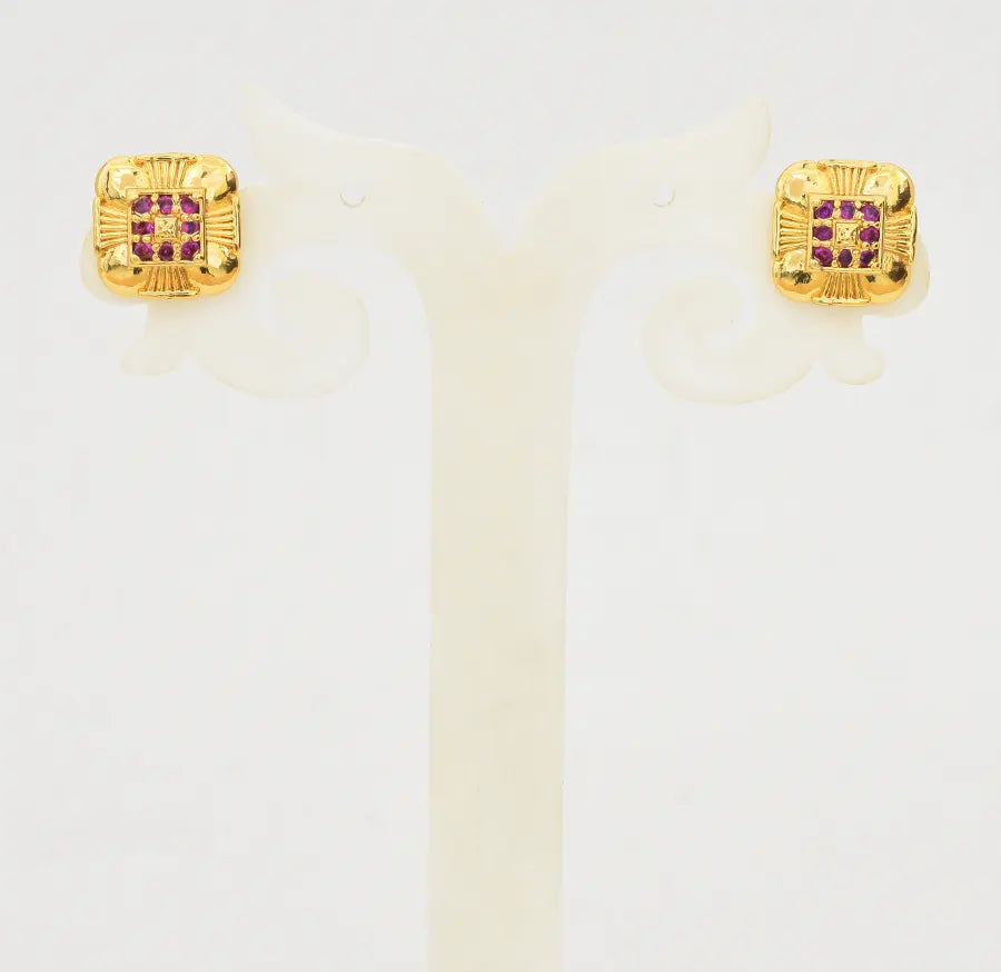 Magenta Reggina Stud - W11957