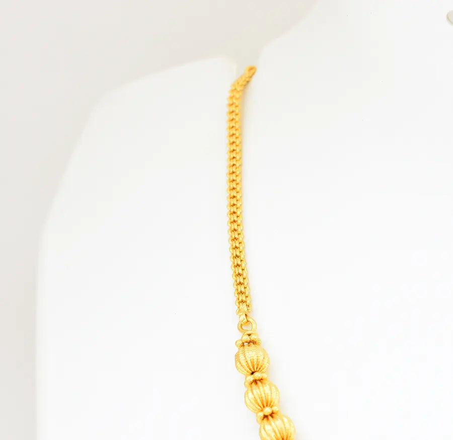 White Magenta Small Kathakali Necklace - V04467