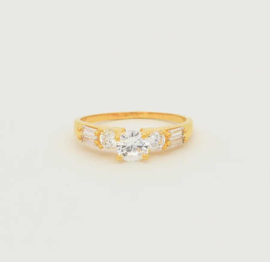 Medium White Risa Ring - U10133
