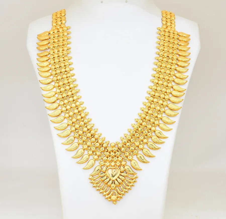 Elegancia Manga Broad Long Necklace - V10655