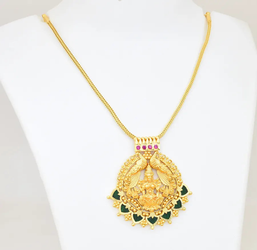 Green Palakka Laxmi Locket With Chain - V10658