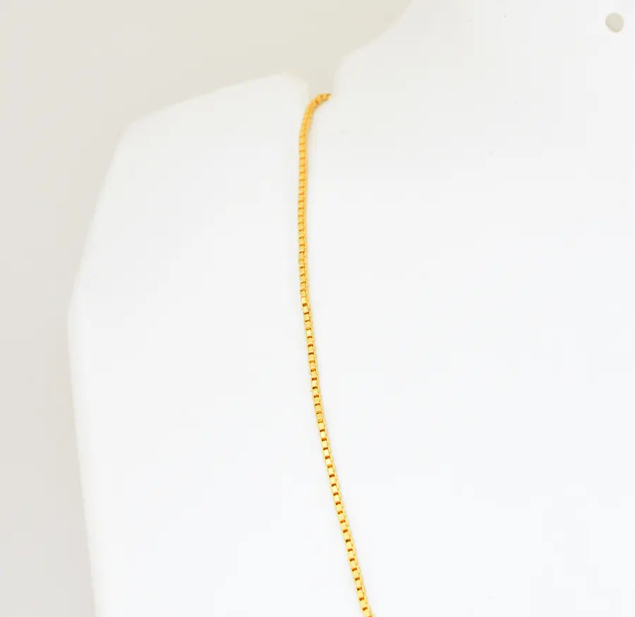 Small Green Lovely Trendy Locket With Chain 18 Inches - V03429