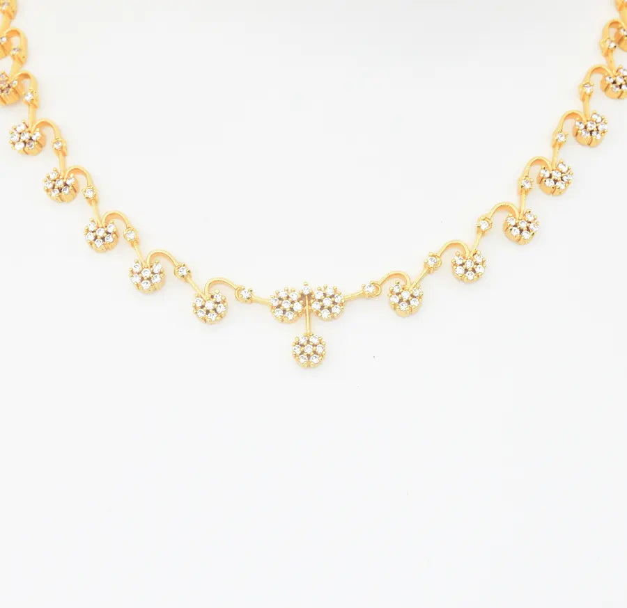 White Bloom Necklace - U10161