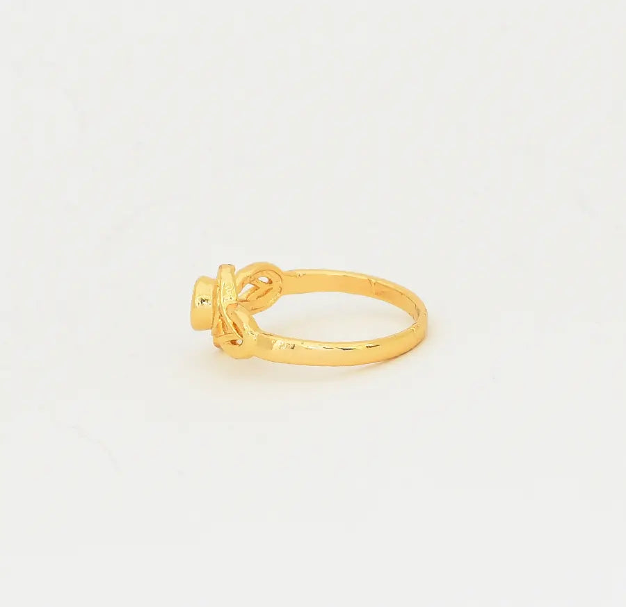 White Claire Ring - W11986