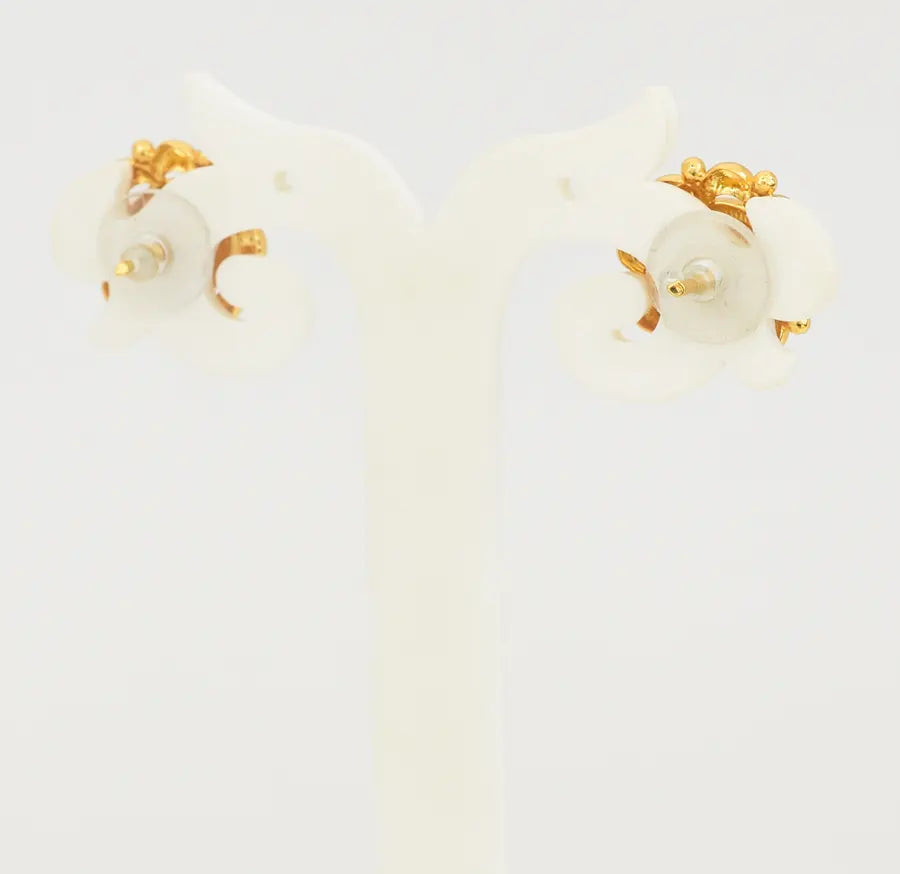 Laxmi Pressing Stud Flower - U10173