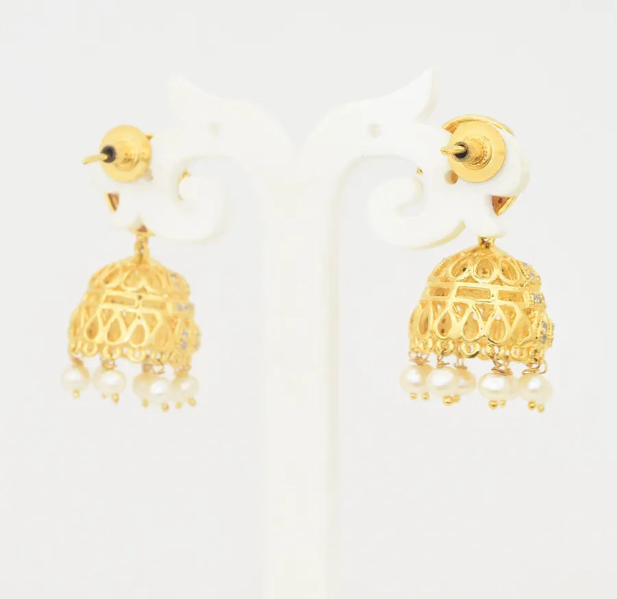 White Magenta Beautiful Peacock Necklace With Jhumka - U09117