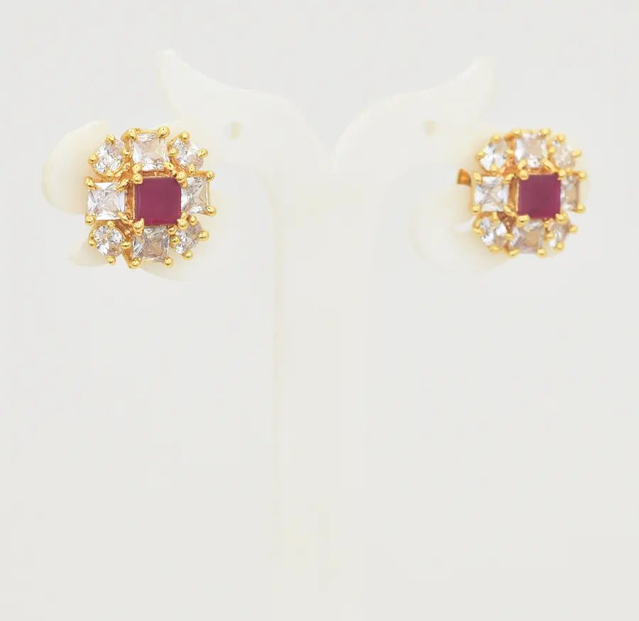 White Magenta Jenna Stud - U09108