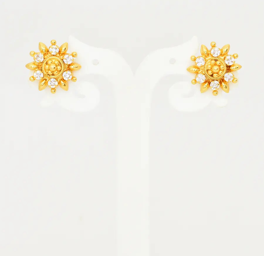 White Advik Stud - V05527