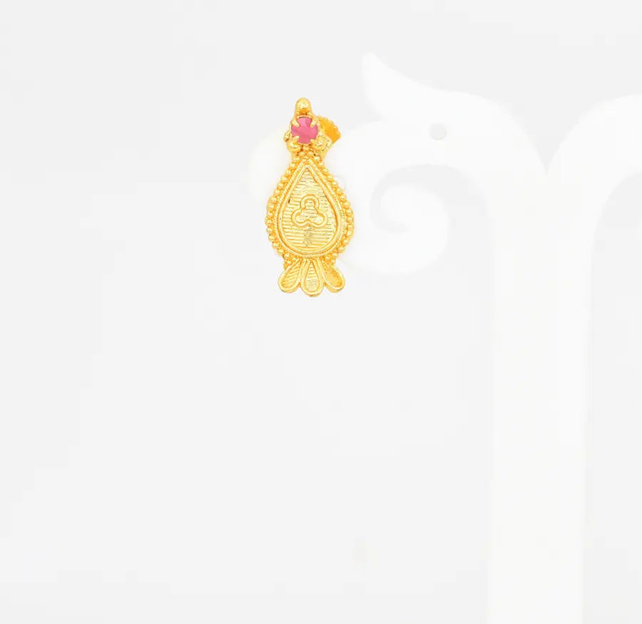 Magenta Lexi Stud - V05529