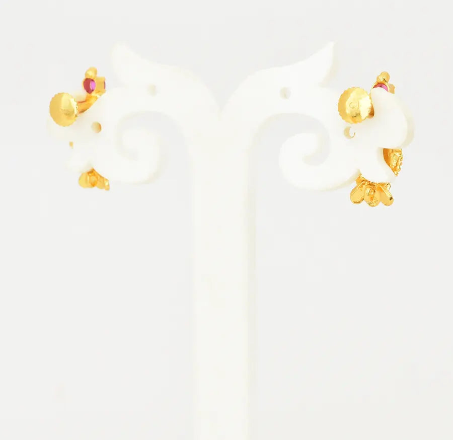 Magenta Lexi Stud - V05529