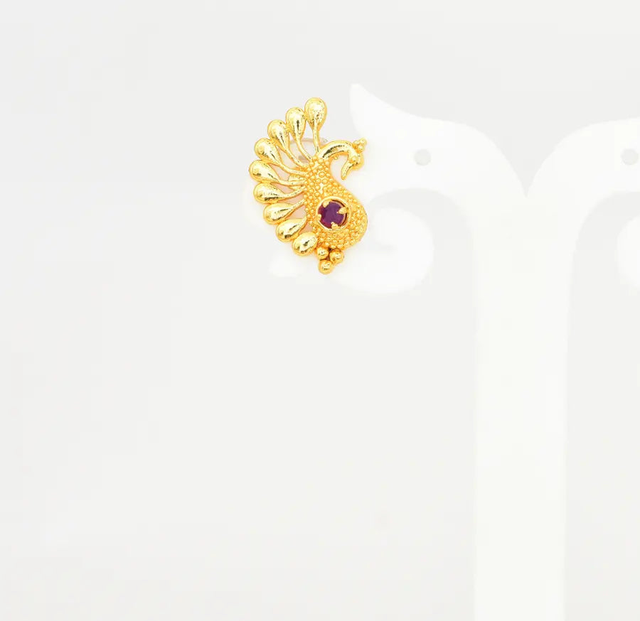 Magenta Paun Stud - V05532